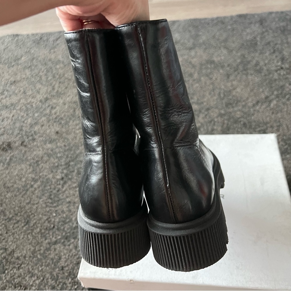 kurt geiger stint front zip boots new with small flaw - Picture 4 of 13